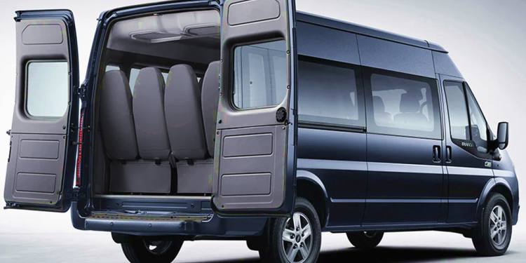 福特全顺1_旅游包车